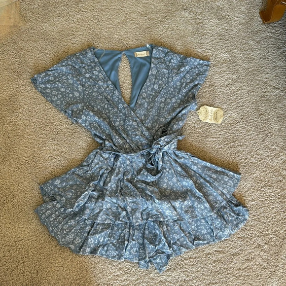 Altar'd State Pants - NWT Blue Floral Altar’d State Size Small Ruffle Romper